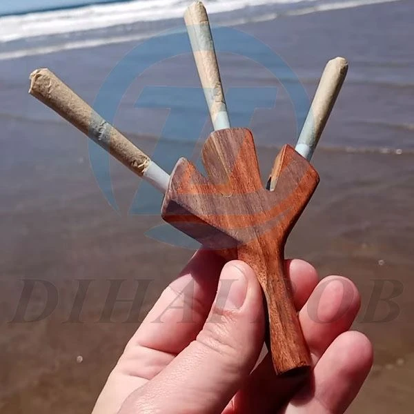 5\/3\/2 Descrizione del supporto per sigarette in legno a tubo
